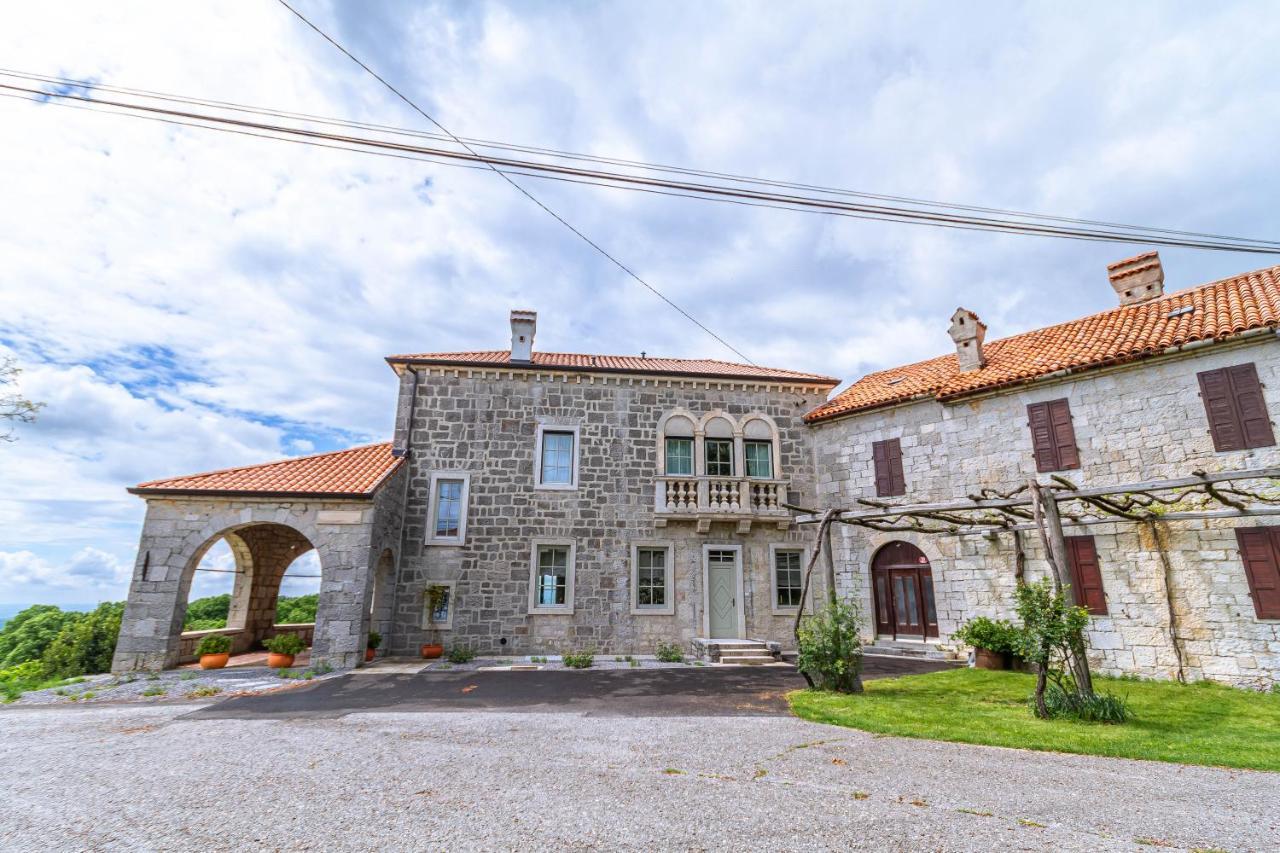 Vila Brinovka Kostanjevica na Krasu Εξωτερικό φωτογραφία